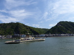 FZ017312 Ferry crossing by Burg Katz.jpg